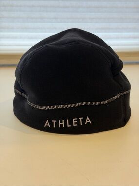 Athleta Black Fleece-Lined Beanie